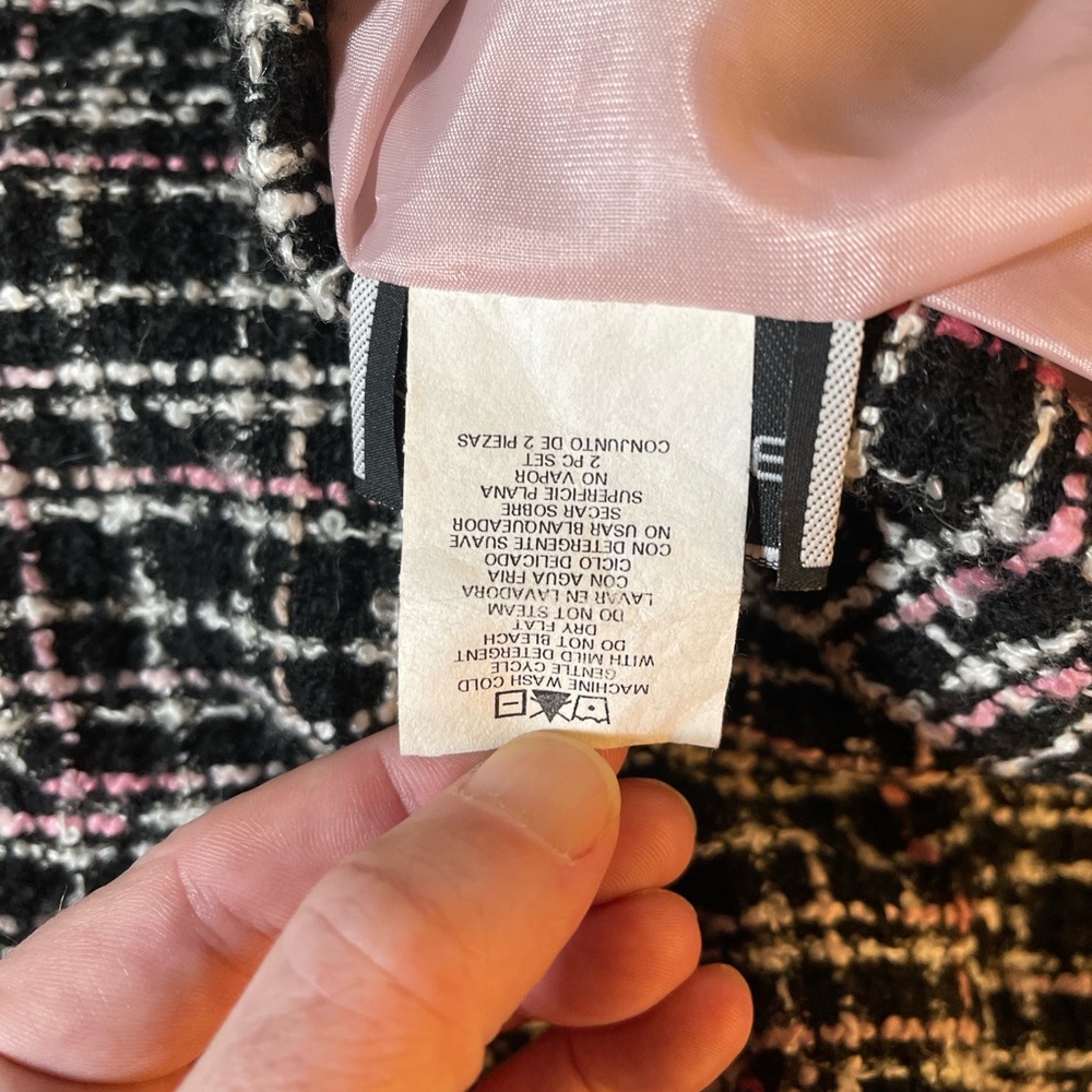 “Breakin Loose Tweed Coat Dress Size 3/4 Black Pink Bouclé Plaid Made in USA” - Picture 9 of 14